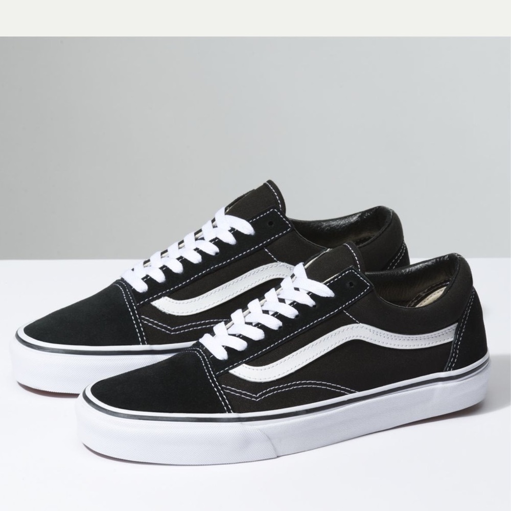 New Vans Old Skool Black and White